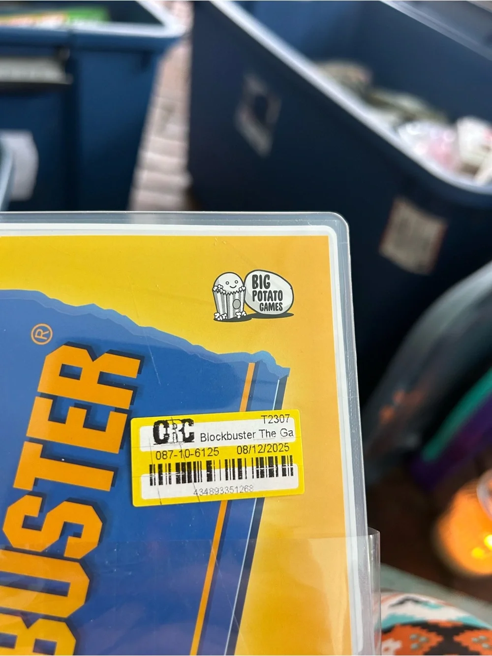 Movie Hero Party Game - Yellow & Blue